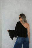BLUSA 1 OMBRO CHIFFON TM PRETA