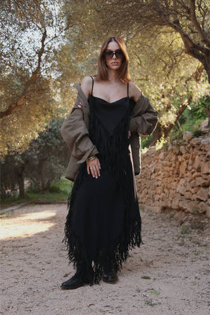 VESTIDO FRANJAS CREPE