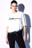 TSHIRT KATE BRANCA MALHA ESTAMPADA RENDA