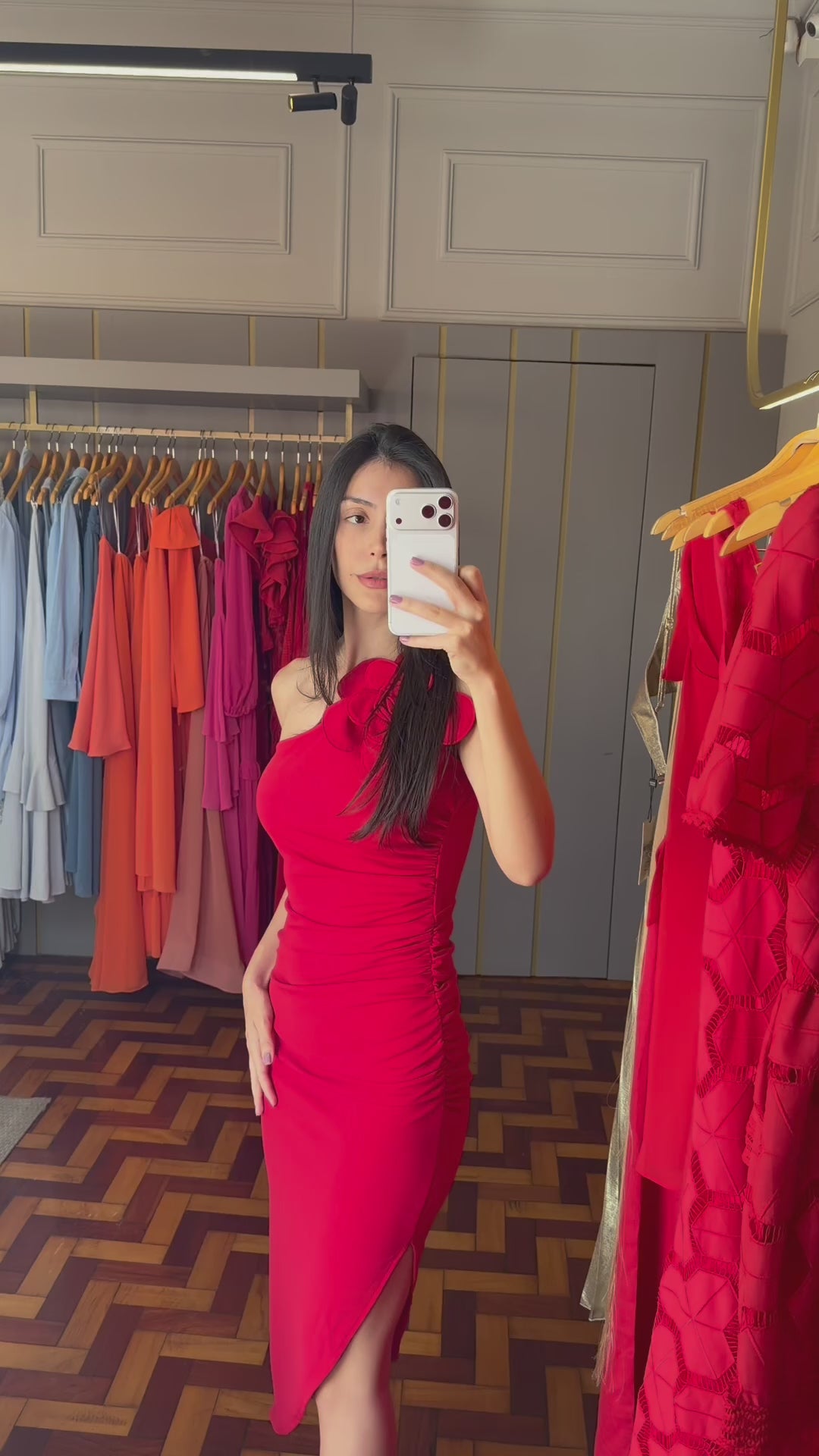 VESTIDO MIDI ROSELIE VERMELHO