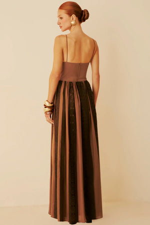 VESTIDO KYLE VOIL COM RENDA ALCA MARROM