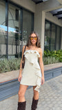 VESTIDO COM BABADOS